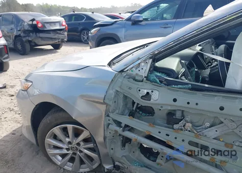 2021 Toyota Camry Le from USA, damaged, VIN 4T1C11AK6MU443408